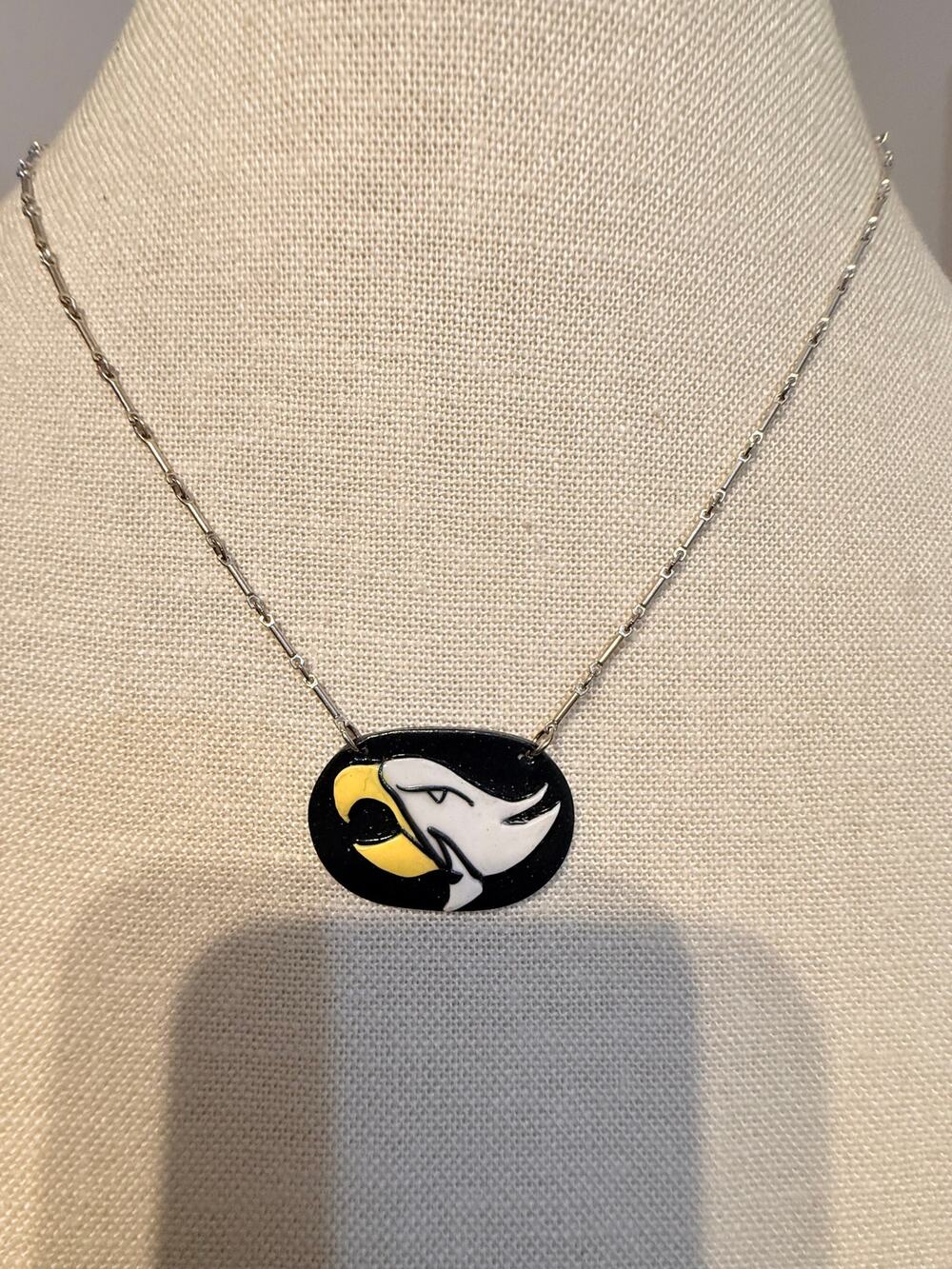 Vintage Bird Pendant Necklace 18”